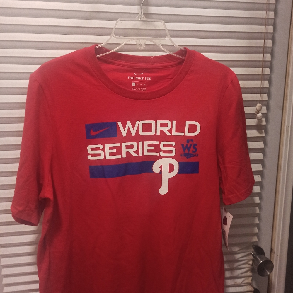 Philadelphia Phillies t-shirt - Picture 3 of 10